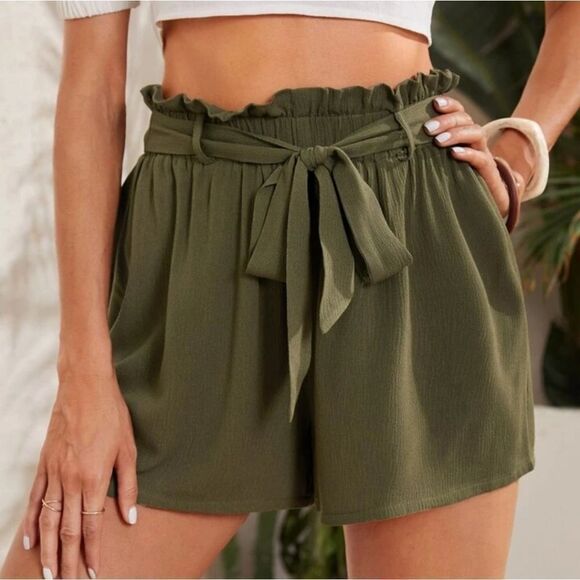 SHEIN Army Green Essnce Paperbag Waist Belted Shorts size S - Picture 5 of 11